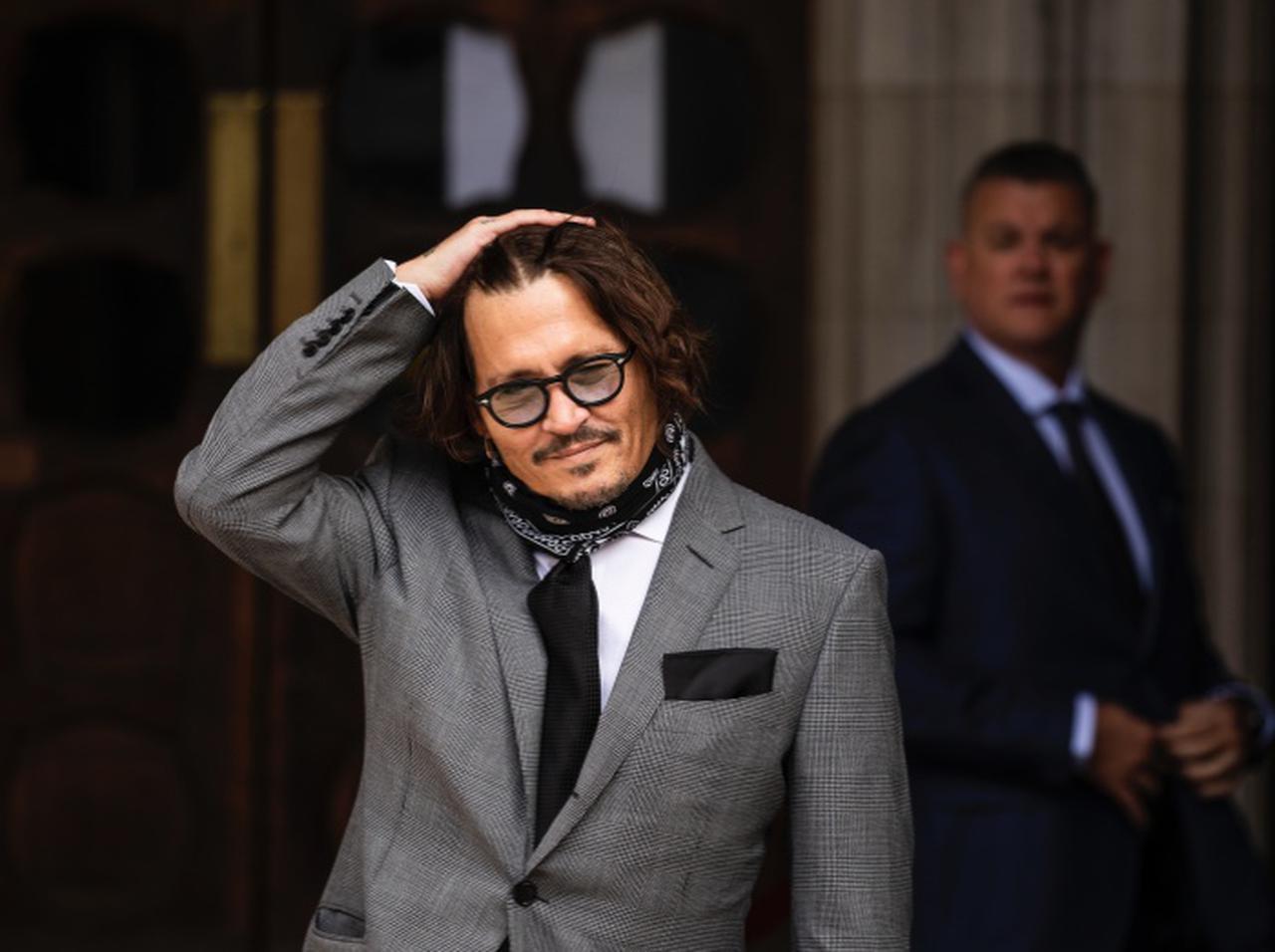 ジョニー・デップ、薬物使用を裏付けるための証拠として「複数の写真」が公開される