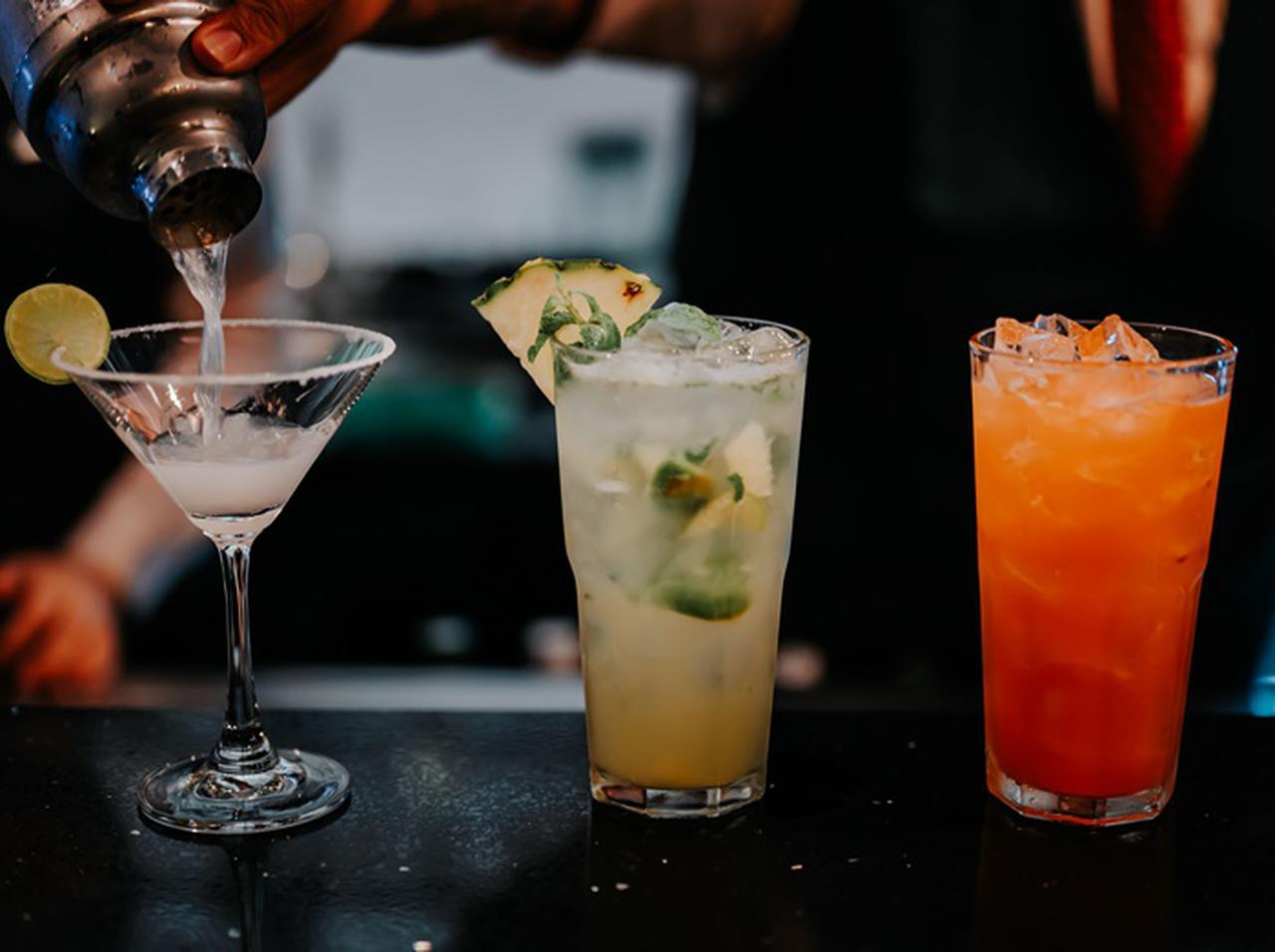 コロナ禍のアメリカで最も売れたお酒の種類はなに?個人経営のブランドが首位