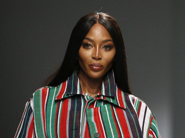 ナオミ・キャンベル、ニューヨークの地下鉄でフルヌード