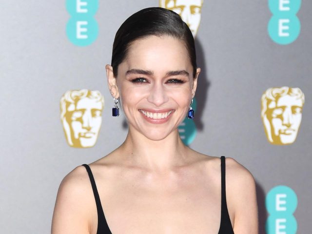 プロ顔負け！人気女優が明かす「クマをキレイに消す」テクニック