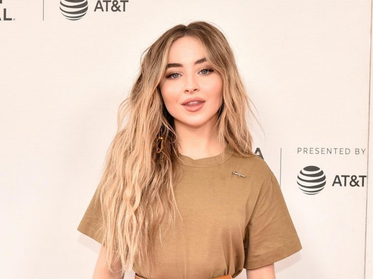 サブリナ・カーペンター、撮影のたびに衣装のブラジャーを持ち帰っている理由