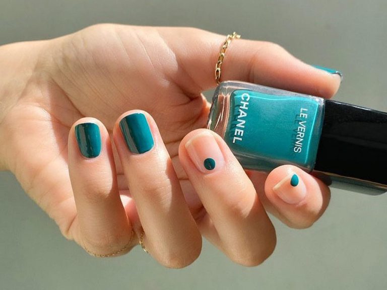 ツールなし!自宅の“あるもの”を活用した「ドットネイル」がオシャレすぎる