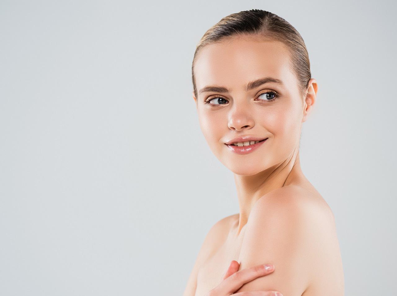 若見えメイクは「足し算」と「引き算」がカギ!覚えておきたいメイクルール