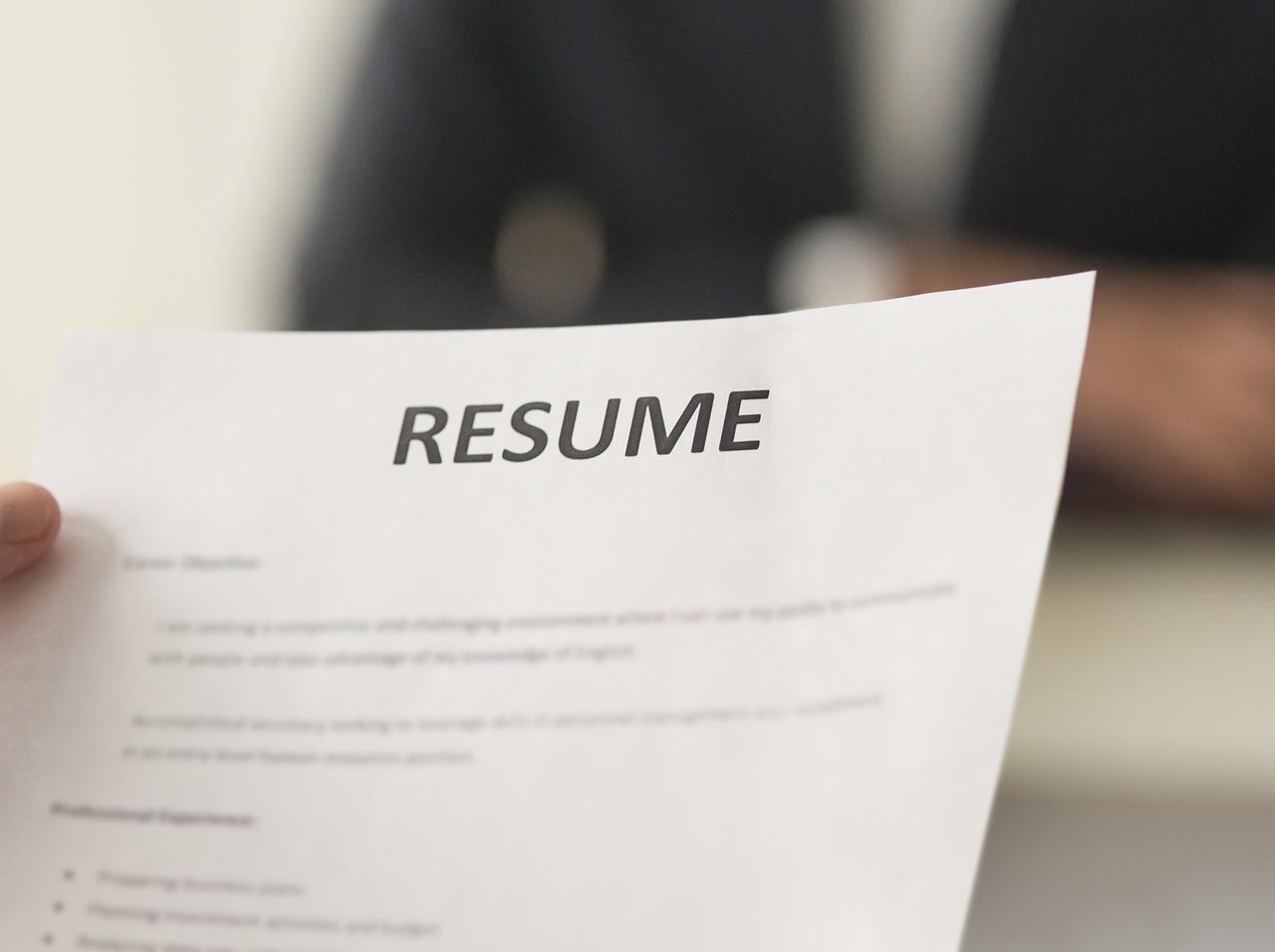 就活で見た「あり得ない条件」をツイッターユーザーが指摘 「よくある」「イラっとする」