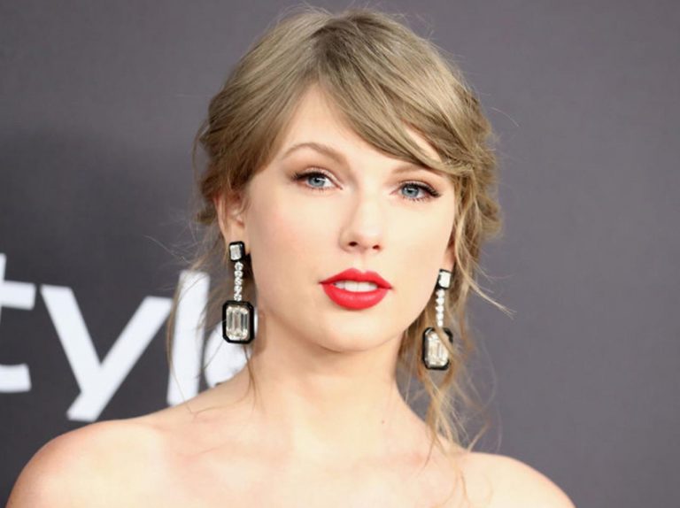 テイラー・スウィフト、ボーナス曲「ザ・レイクス」には恋人との“匂わせ”が随所に