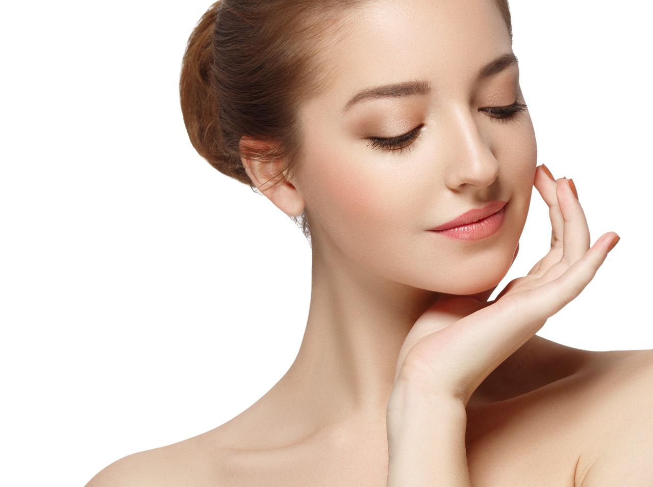 美肌のレベルがアップする「1歩進んだスキンケア」の始め方