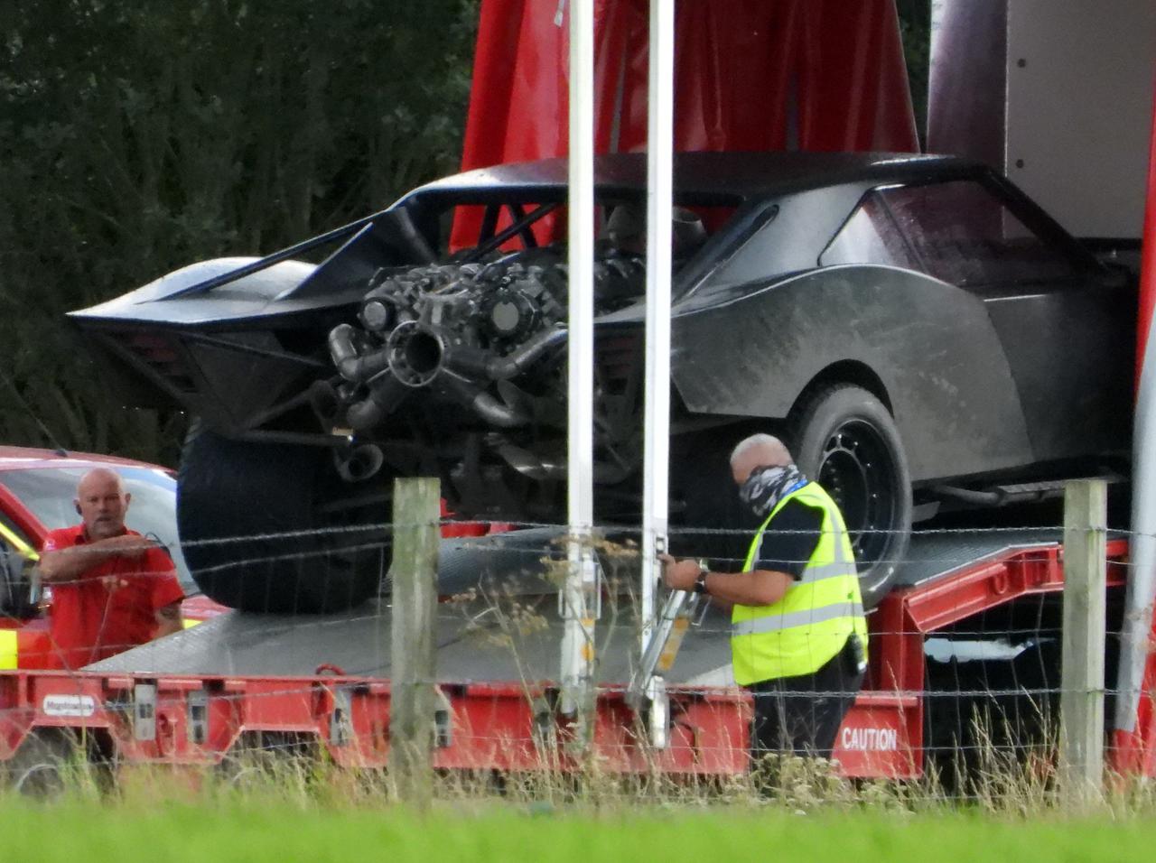 『ザ・バットマン』バットモービルが遂に走行！監督はデザイン過程を「ご褒美」と話していた