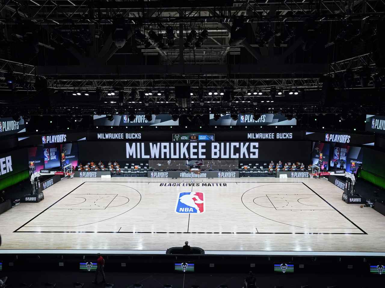 NBA全試合を1日ボイコット、黒人が警官に撃たれたことを受け