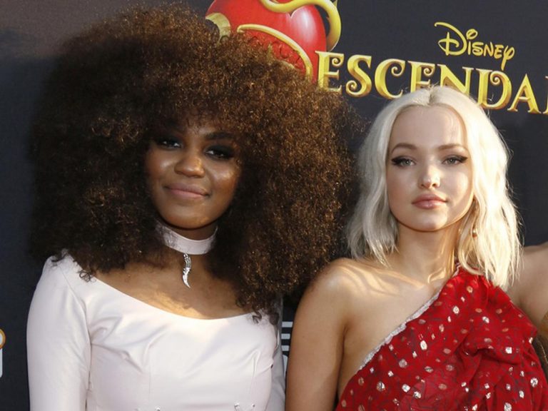 ディズニー・チャンネル・スターたちがTikTokで共演中！ファン考案のリレー企画にチャレンジ