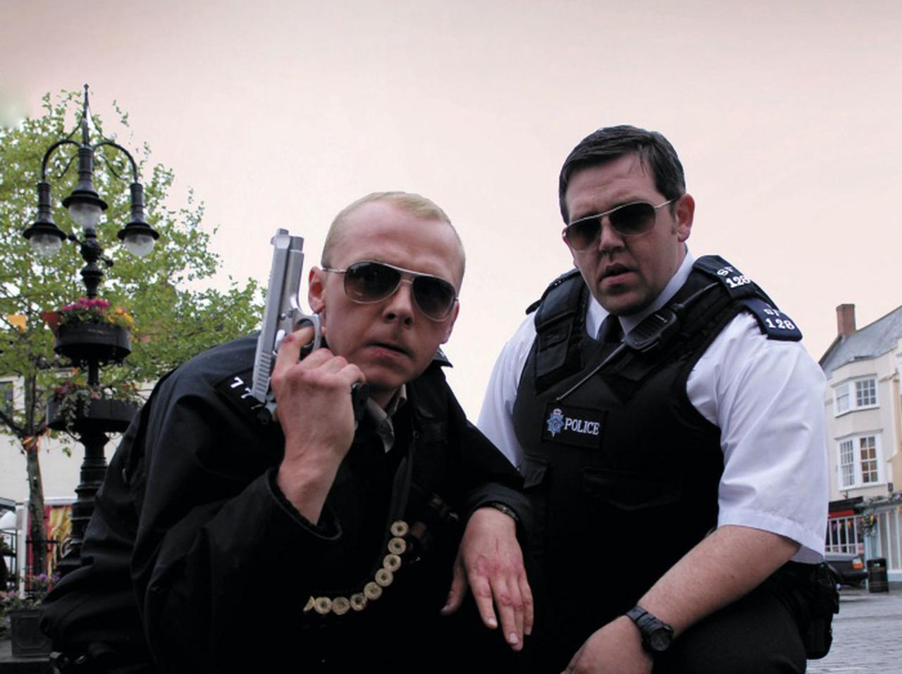 サイモン・ペッグ主演『ホット・ファズ』の重要なシーンで、グリーンバック丸出しだった