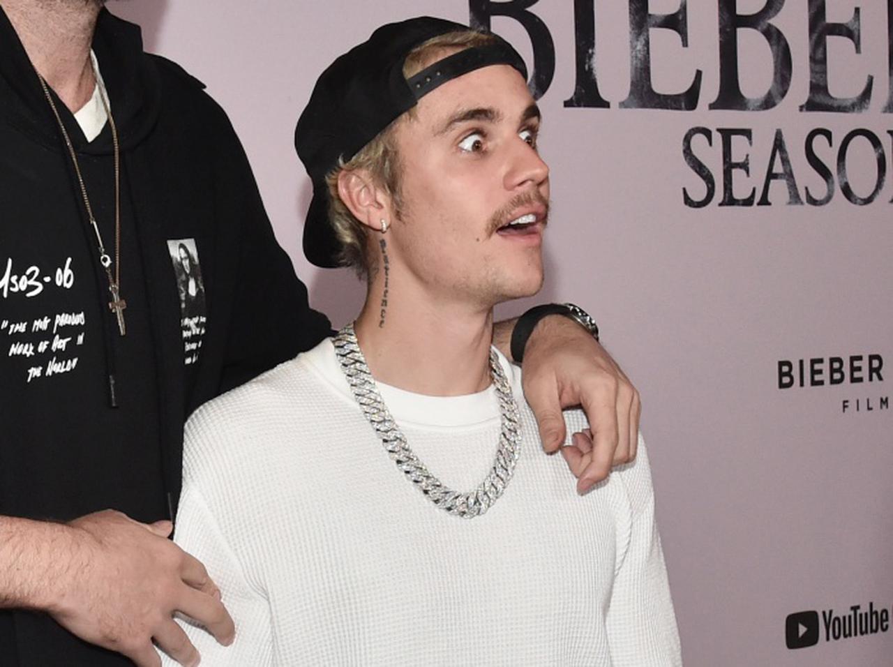 ジャスティン・ビーバー、セレーナ・ゴメスに関係する「あるもの」がインスタに写り込む