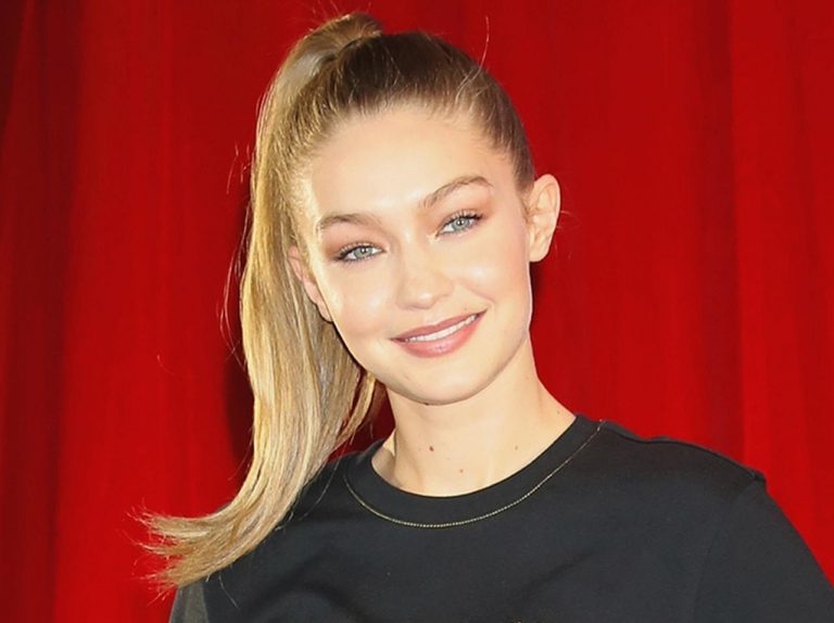 ジジ・ハディッド、マタニティフォトが女神のような美しさ