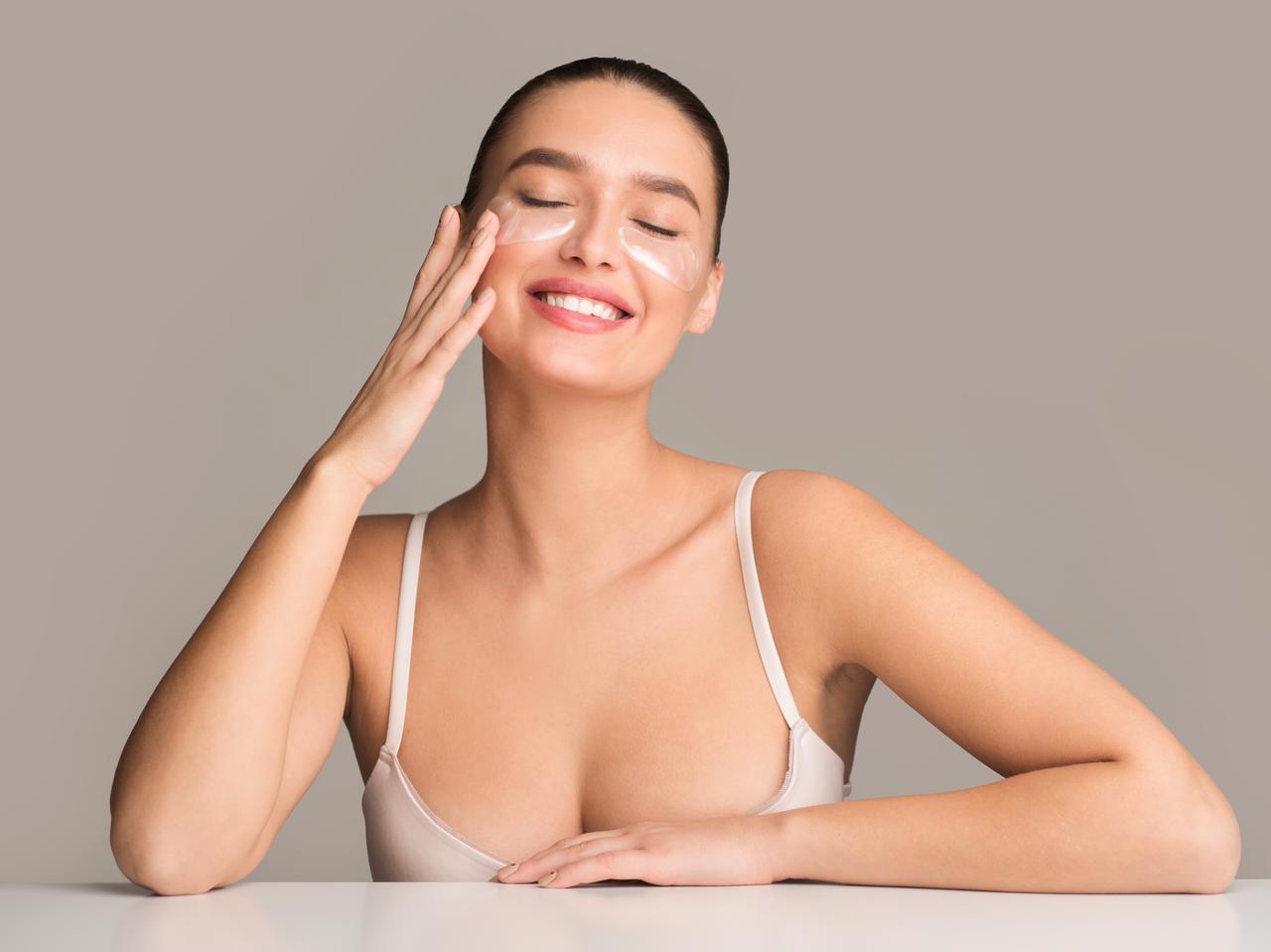 間違えたら逆効果!目の下の「クマ」のタイプ別ケア方法