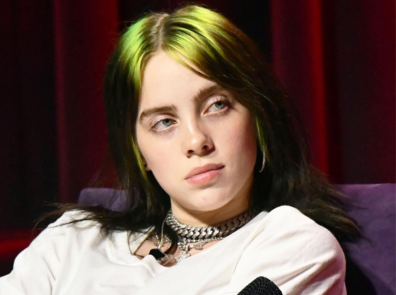 ビリー・アイリッシュ、6ヵ月も「アレ」を我慢していると告白