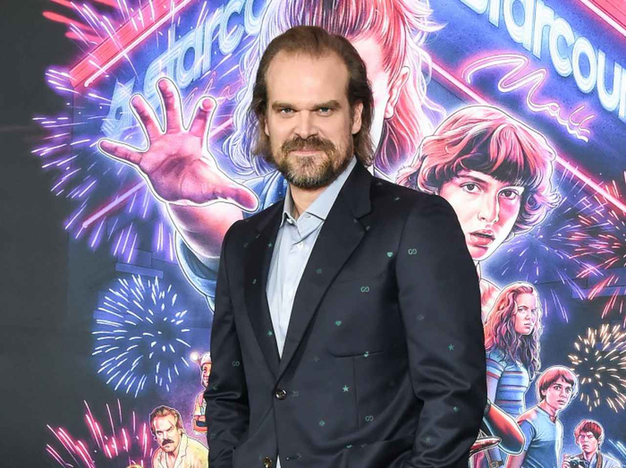 『ストレンジャー・シングス』ホッパー役、シーズン4で自身に待ち受けている展開について語る