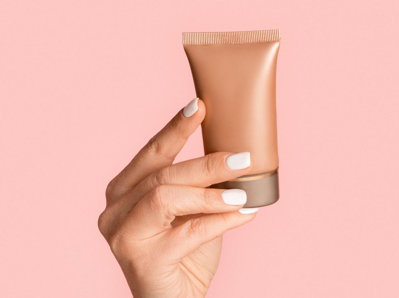 メイク崩れを防止する「プライマー」の肌質に合った見つけ方とは？