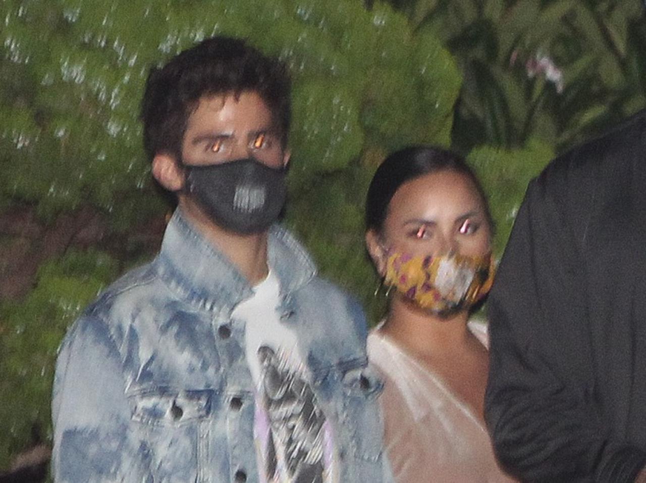 もう関わりたくない!デミ・ロヴァートと元婚約者マックス・エーリックの破局が泥沼化