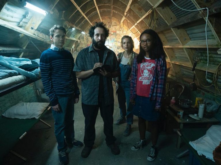 『ゴーン・ガール』の脚本家の新ドラマ『ユートピア〜悪のウイルス〜』配信が決定!