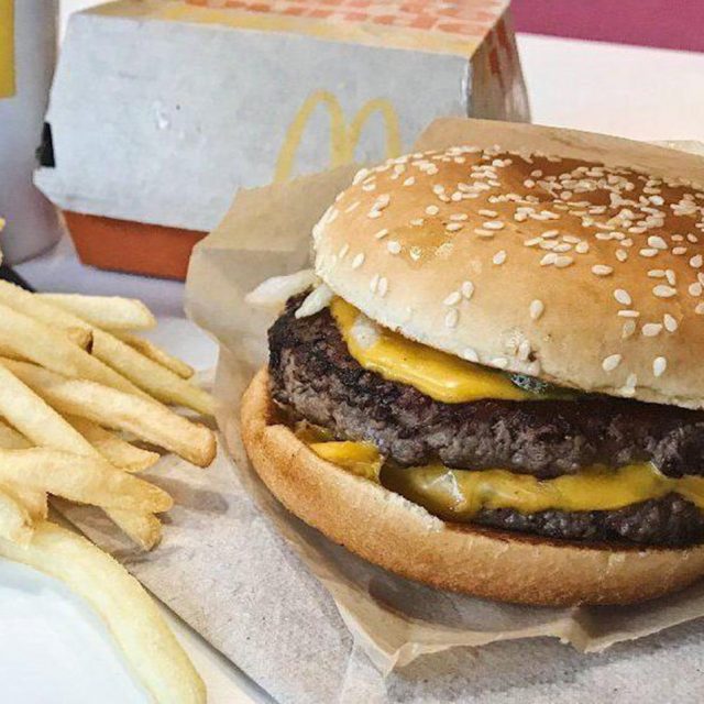 マクドナルドのクーポン、“すぐに捨ててしまう物”に隠れていた