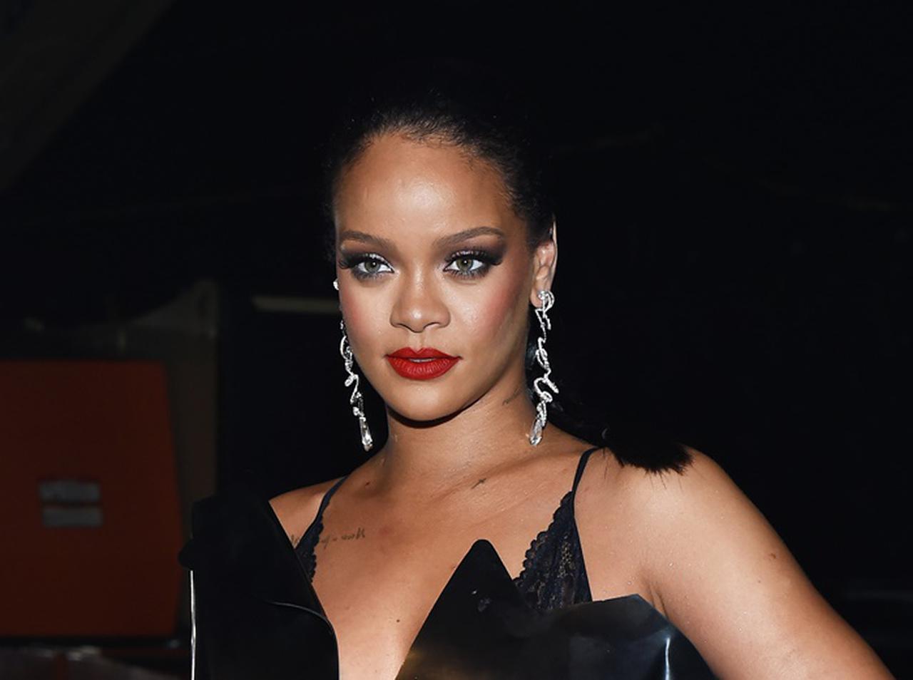 リアーナ、謎の撮影の全貌が明らかに！サヴェージ×フェンティのショーは日本でも視聴可