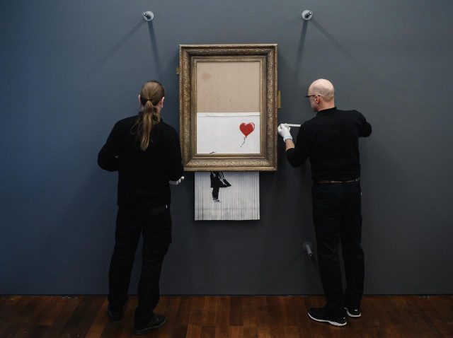 バンクシーの正体は「あの工作番組」の司会者説、嘘と分かっていても支持するファンが続出