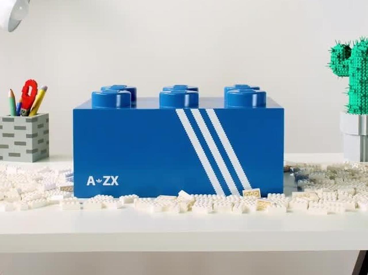 アディダスとレゴがコラボ！レゴつきのスニーカーが斬新