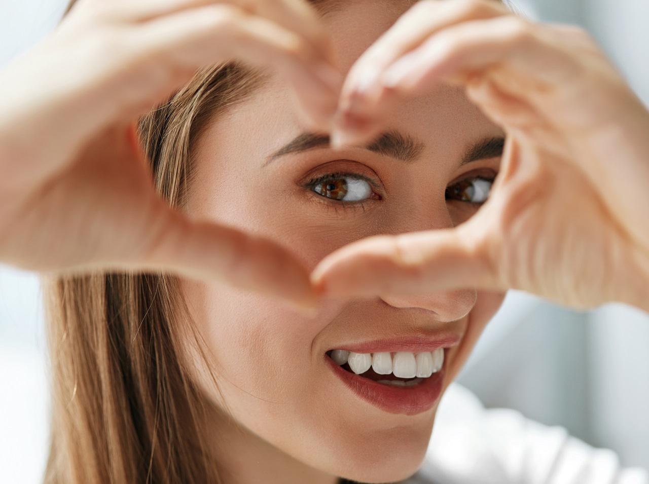 アイラインいらずで目ヂカラアップ！自然なデカ目が叶うプロのメイク術