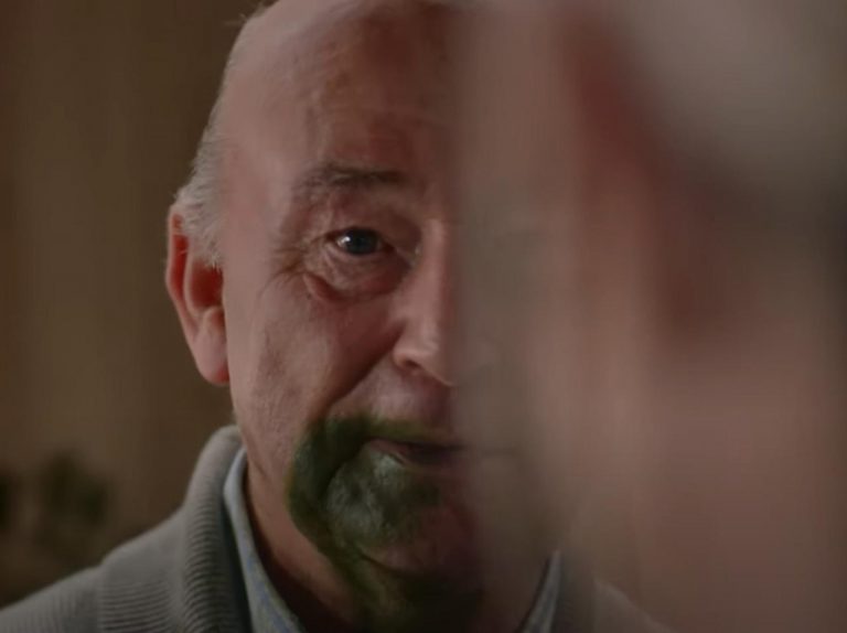 スコットランド政府の“ホラー風”新型コロナ動画、“秀逸すぎて”批判が出たワケ