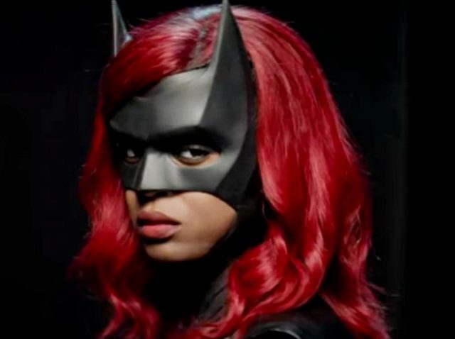 黒人初のバットウーマンのファーストルックがお披露目！ジャヴィシア・レスリー本人が公開