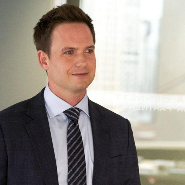 『SUITS/スーツ』パトリック・J・アダムス、あの元共演者を「恐れる」あまり疎遠になる