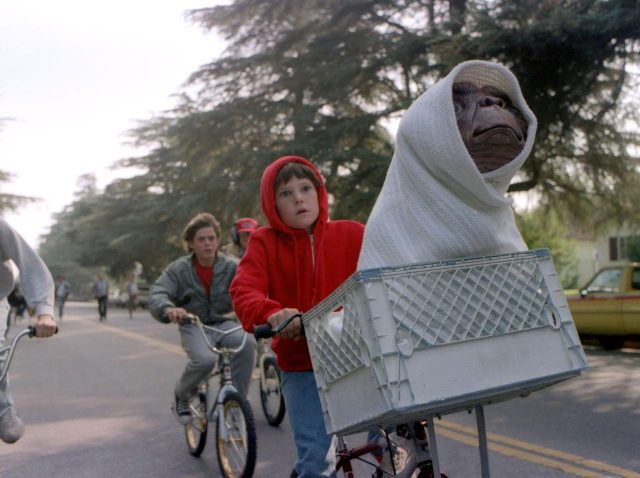 『E.T.』子役達のためにスティーブン・スピルバーグ監督が行なった“1つの工夫”