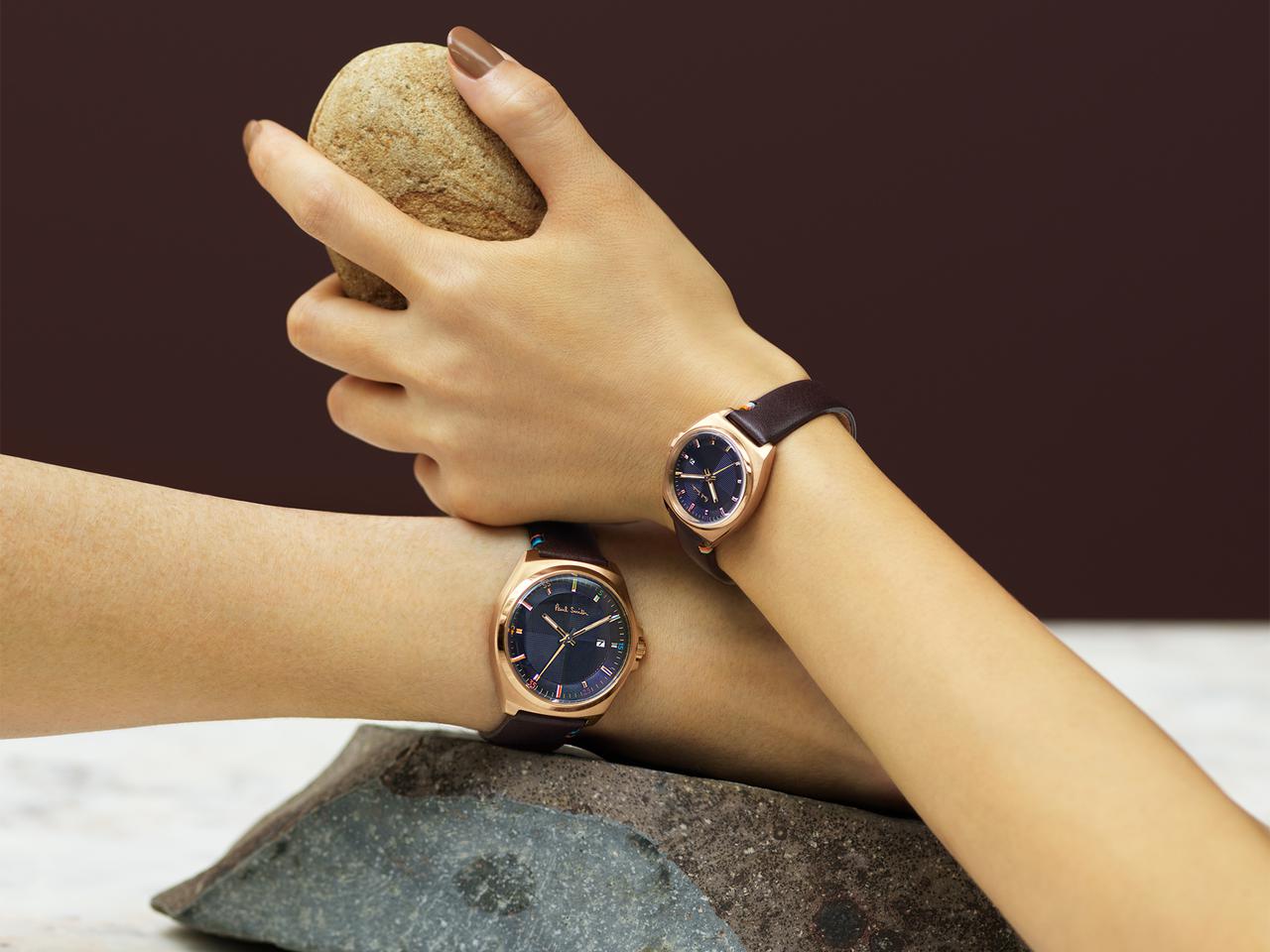 ポール・スミス、新作ペアウォッチ「クローズド アイズ ペア」が発売