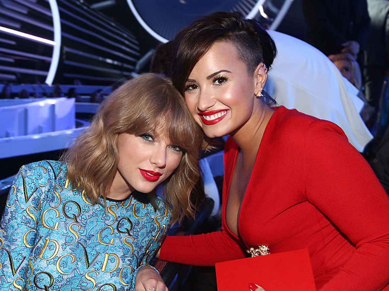 デミ・ロヴァート、テイラー・スウィフトを例に挙げ「政治ソング」への批判に反論