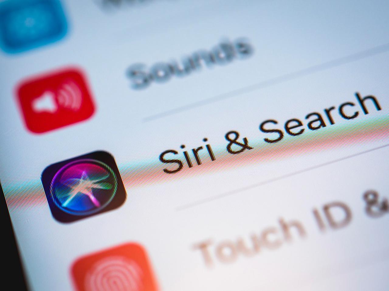 アップルのSiriに「ある質問」をして返ってきた『答え』に闇を感じる