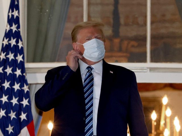 コロナよりインフルエンザのほうが危険、トランプ大統領の「誤解招く有害な」投稿に措置