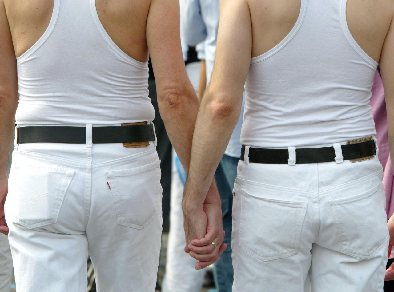 ゲイは選択だと思う人に「あの逆質問」をしてみると…