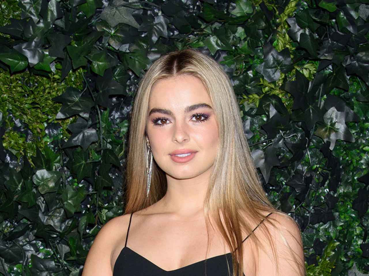 20歳で5億円を稼ぐアディソン、ファーストキスは母親に見られていた