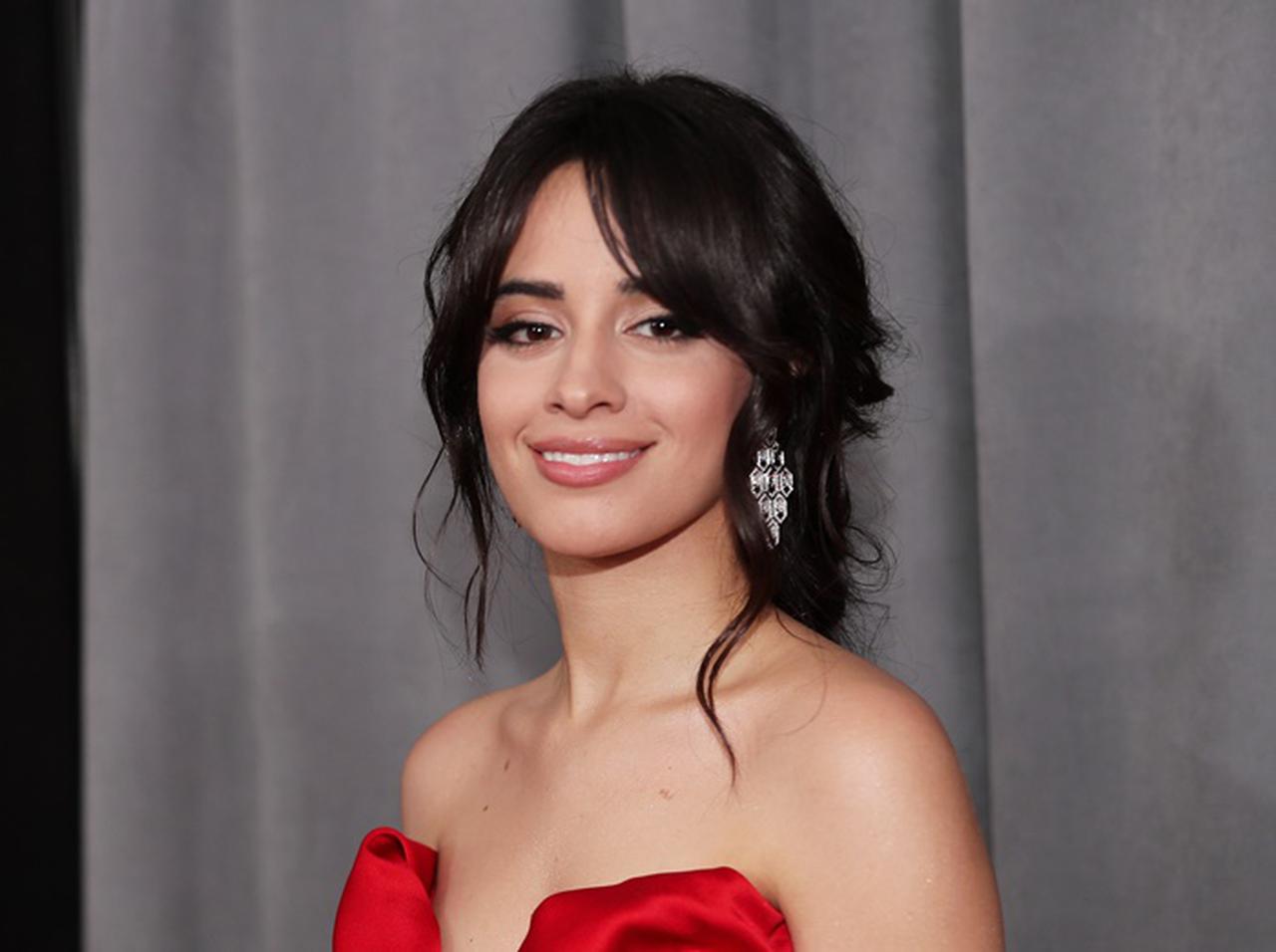 カミラ・カベロ、『シンデレラ』の撮影終了を報告!「見てもらうのが待ちきれない」