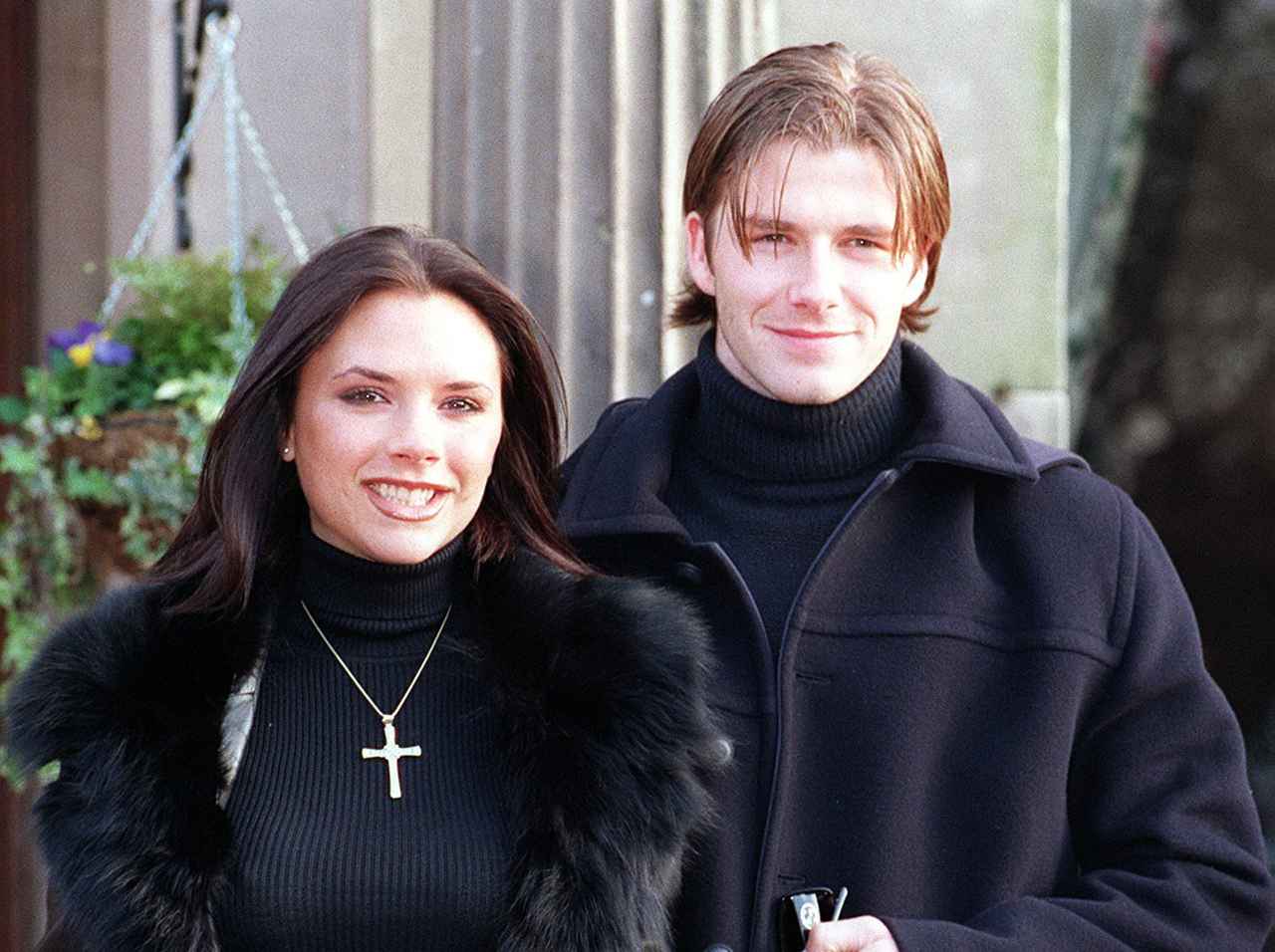 ヴィクトリア・ベッカムが「一目惚れはある」、デビッドとのキュンとする馴れ初めを明かす