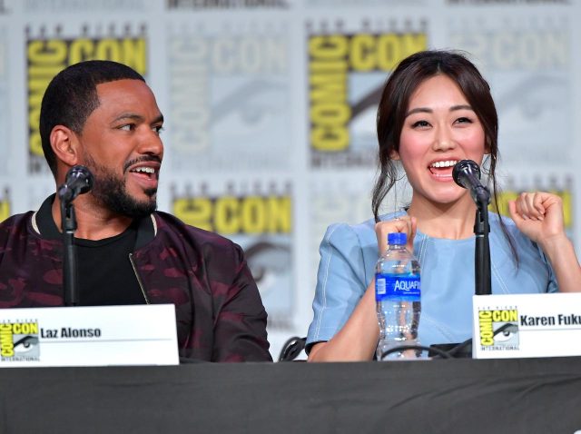 『ザ・ボーイズ』福原かれん、“男性器ロボ”の舞台裏写真がシュールで笑える