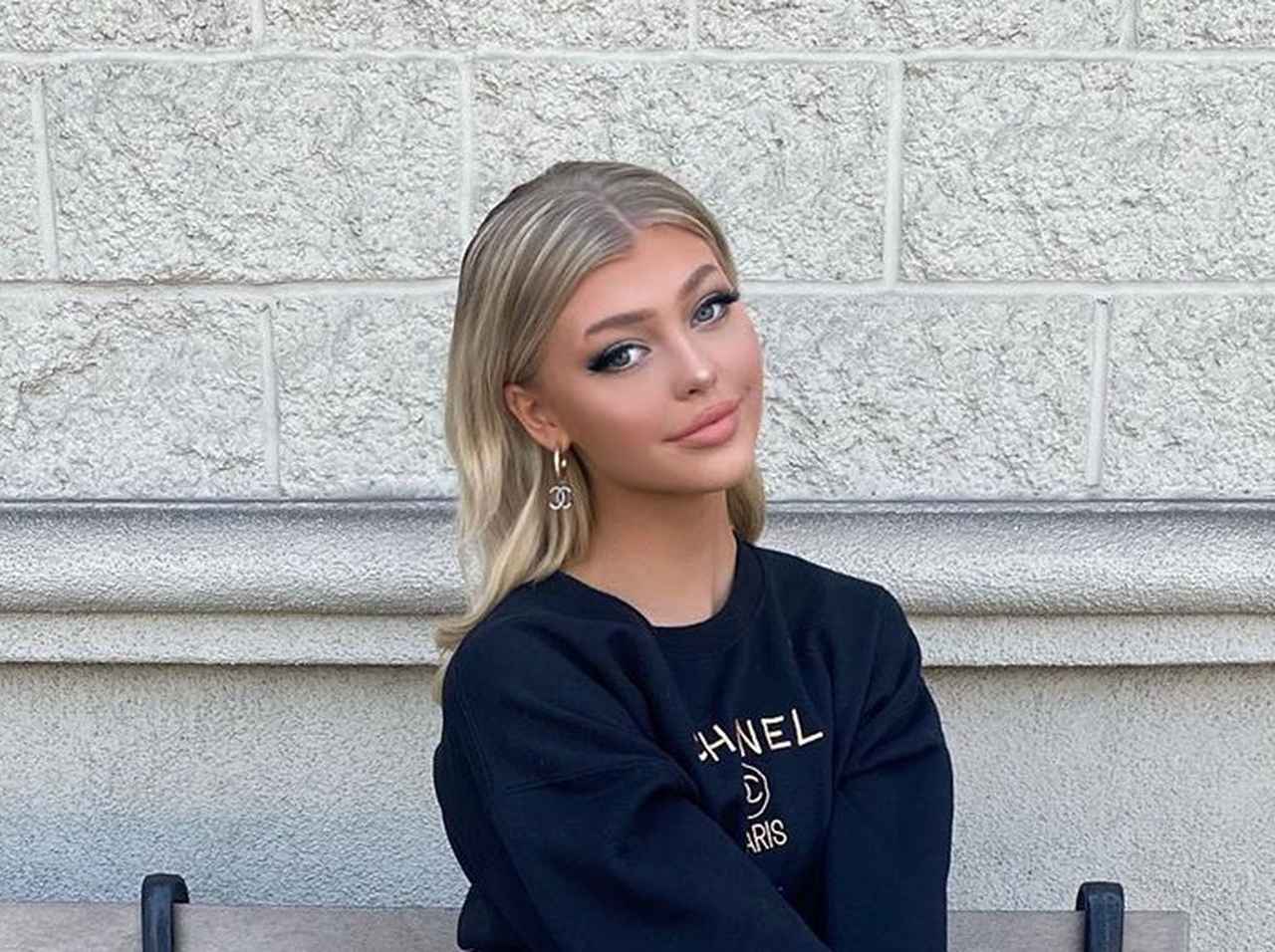 リアルバービーことローレン・グレイが「ある男性」との動画でヤキモキさせる