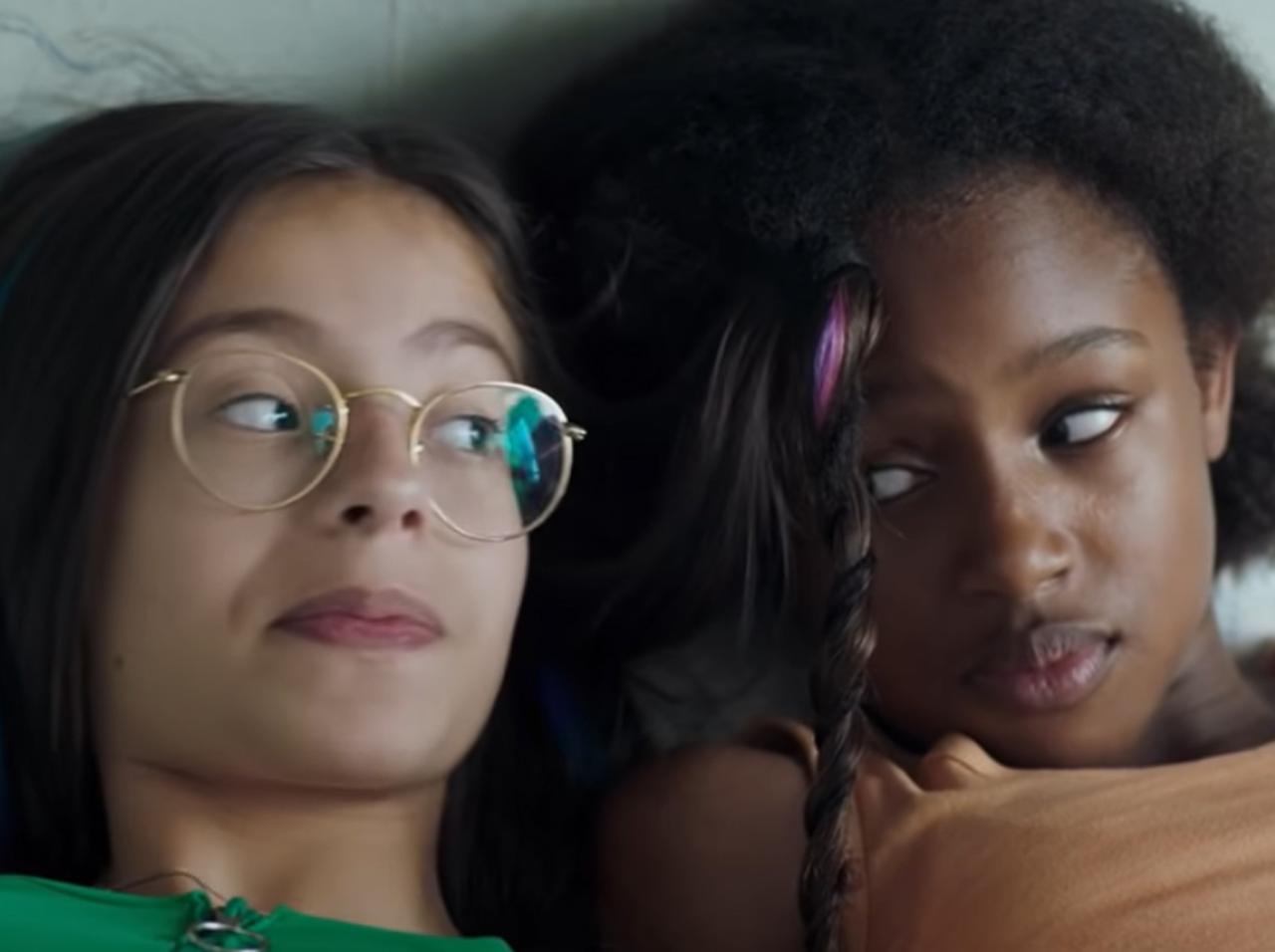 Netflix、配信作品が少女の性的搾取だとして起訴されるも作品を支持する姿勢