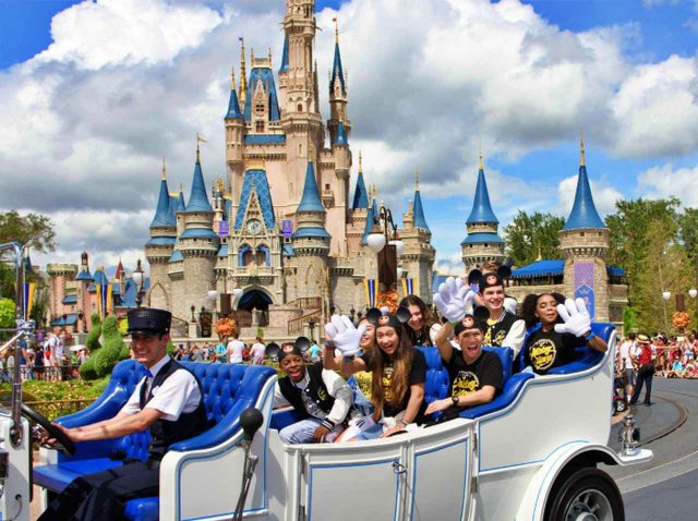 ディズニーランドで「これ」をすると『生涯出入り禁止』になる