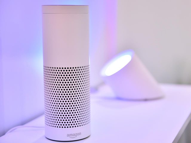 アマゾンのアレクサを遠隔操作し元彼と今カノに嫌がらせ、その“内容”が怖い