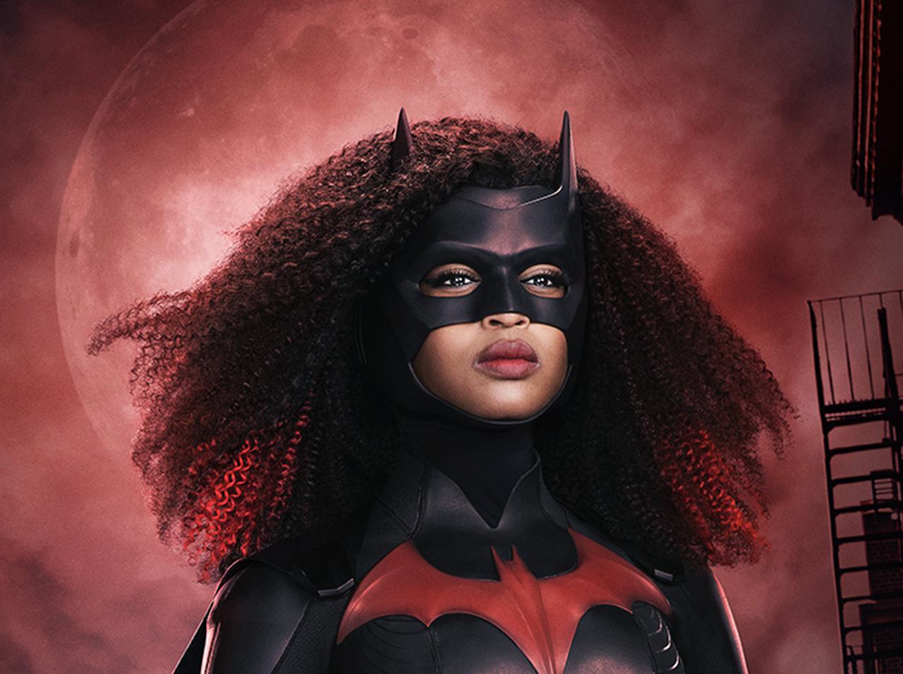 新バットウーマンの全貌がお披露目!いままでにないヴィジュアルに期待ふくらむ!