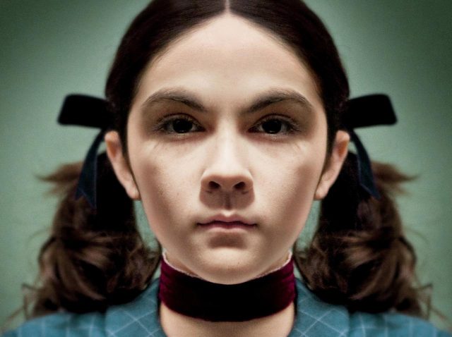 『エスター』前日譚、23歳となった子役がエスター役続投！