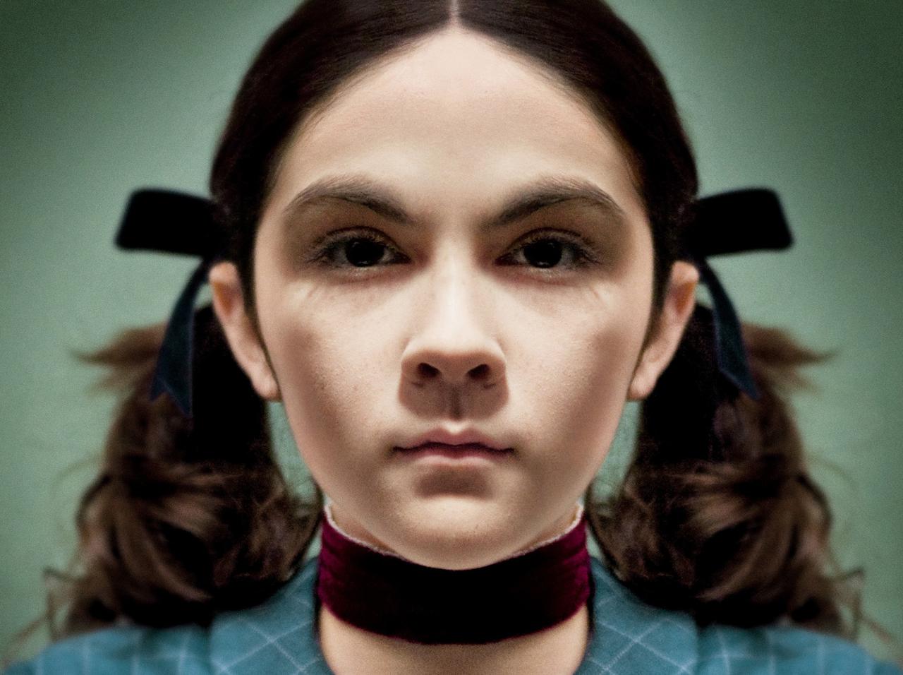 『エスター』前日譚、23歳となった子役がエスター役続投！