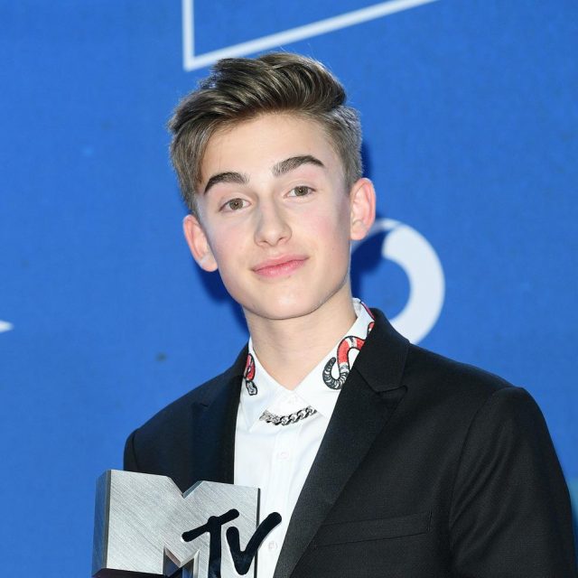 サプライズ！ジョニー・オーランドが「ラスト・クリスマス」のカバーをリリース