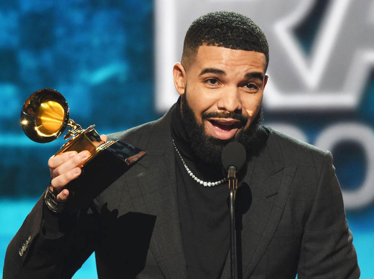 ドレイクがグラミー賞に苦言 「まるで頑固な親戚」と説く、その心は?