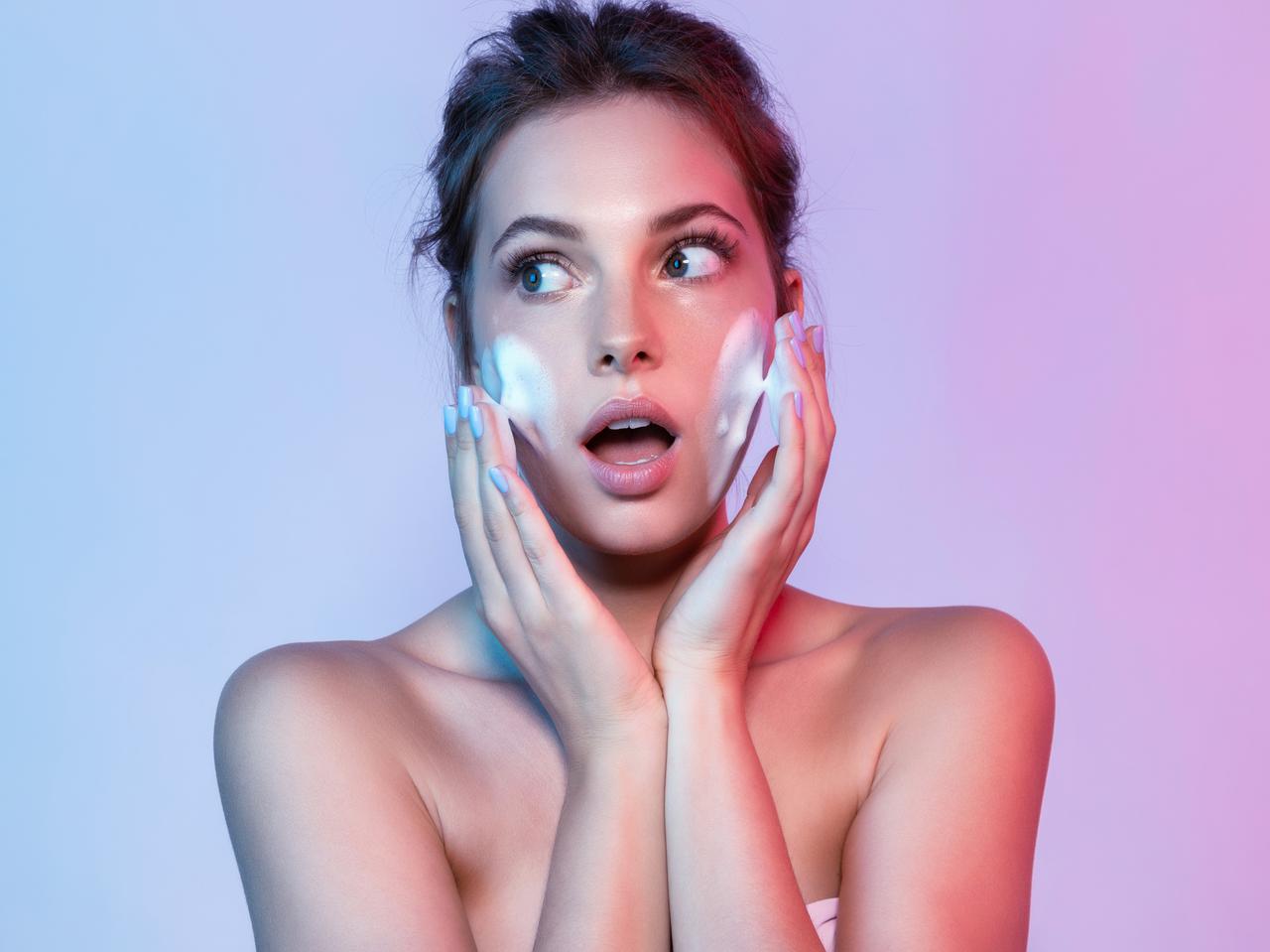 簡単0円！うるツヤ美肌を叶える「洗顔のコツ」2つ